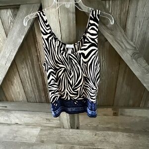 Chico’s Travelers Tank Top Size 1 Animal Stripe Blue Hem Stretch